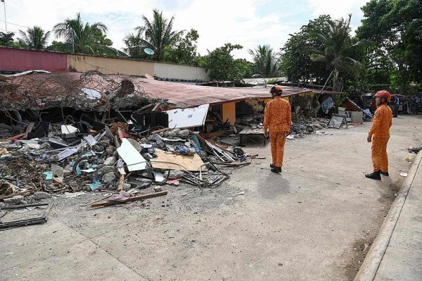 东兴证券 菲律宾宿务省地震死亡人数上升至76人